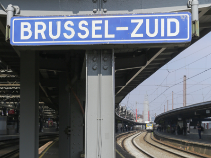 Brussel Zuid trein station wegwijzer